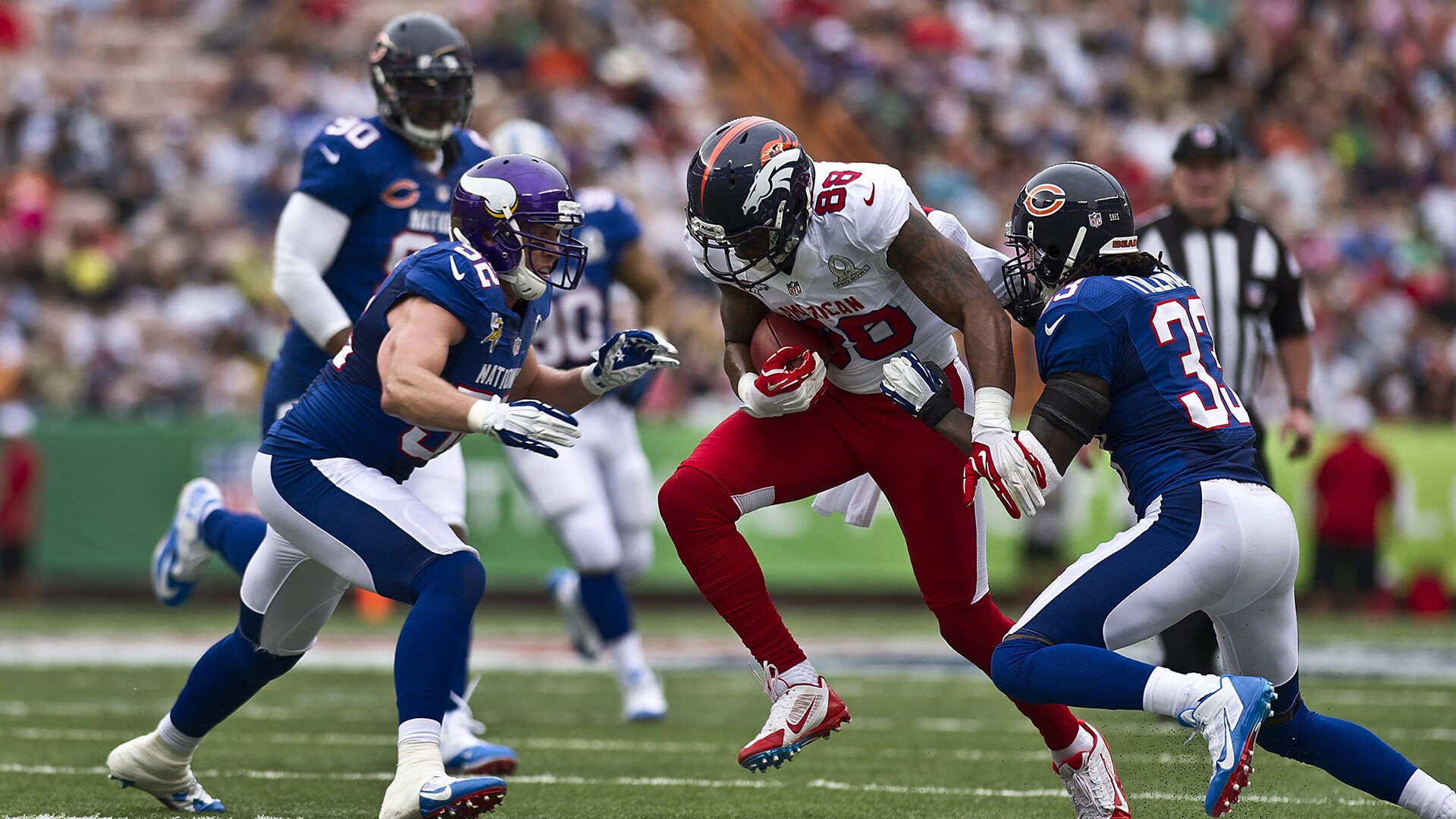 排球赛场焦点！荷兰队对阵澳大利亚队，体能极限考验，赛场硬仗一触即发